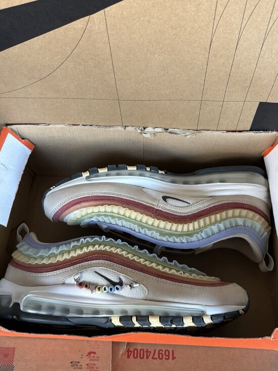 NEW Nike Air Max 97 BT “Be True” Multicolor FD8637 600 Men’s Size 10 main image 8